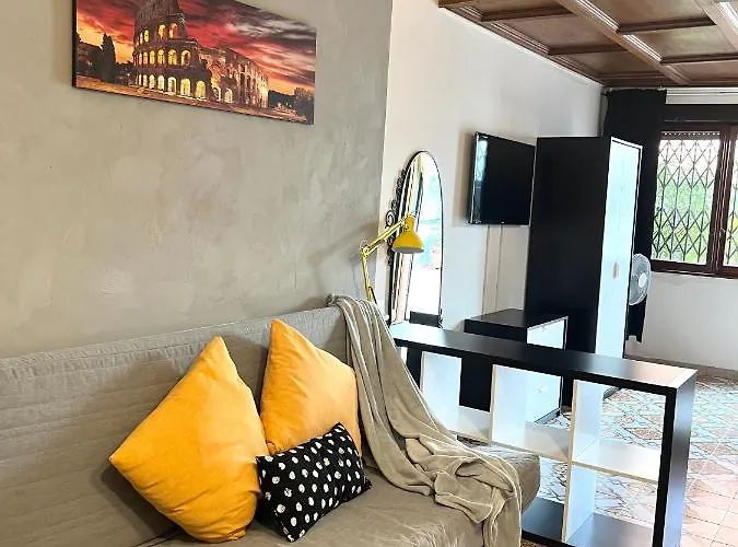 Guest house Aria Di Casa 3*